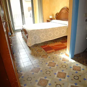 Adarnius La Bisbal d'Emporda